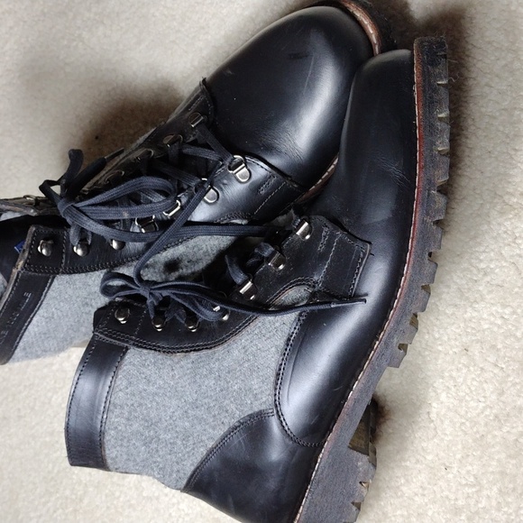 Wolverine 1000 Mile men's black leather & gray wool ankle boots. Mint. Size 11.5 - Picture 1 of 16